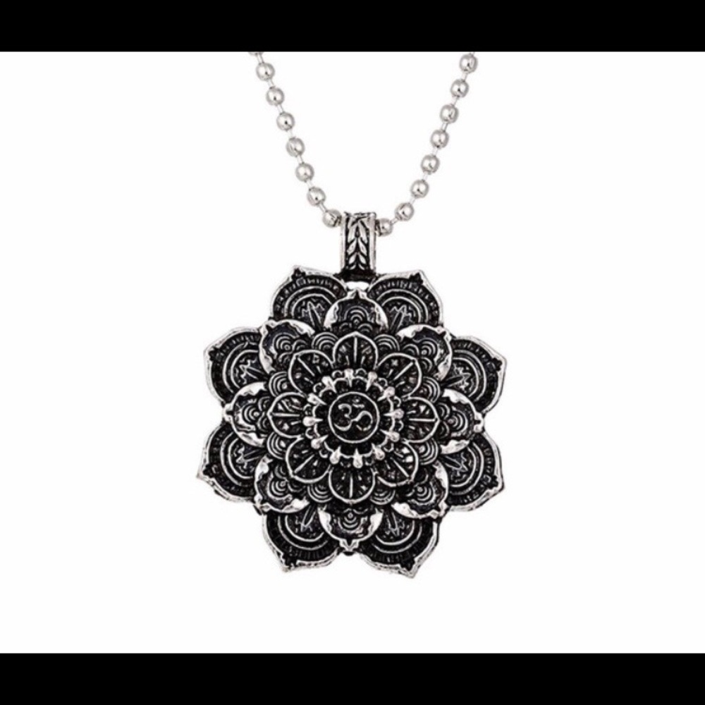Om mandala necklace new